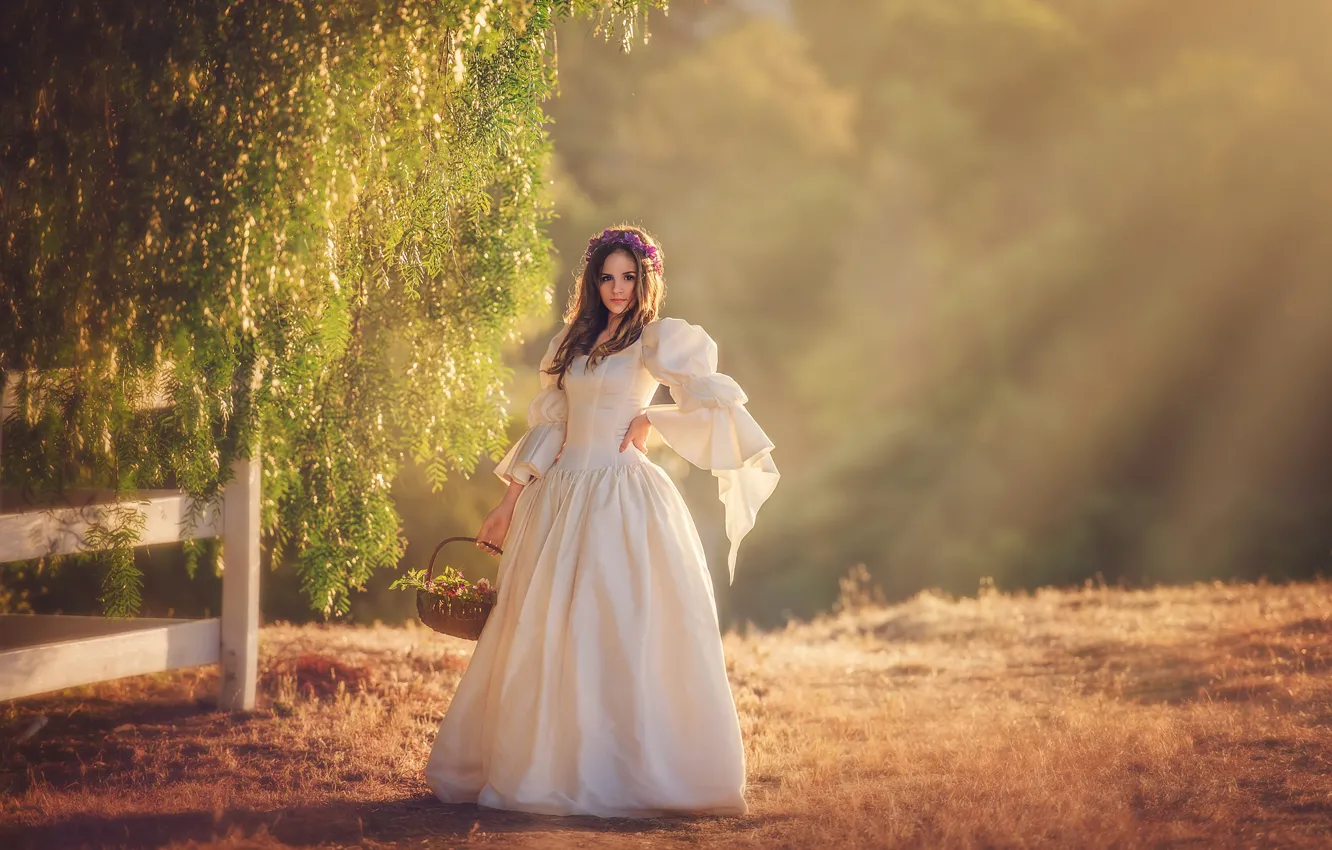 Photo wallpaper basket, dress, Sunny, wreath, Edie Layland, Princess Ella