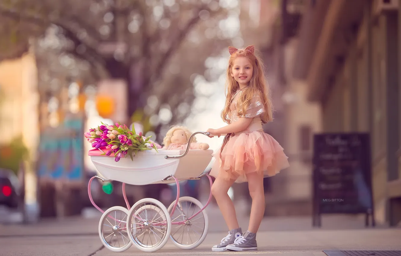 Photo wallpaper street, girl, stroller