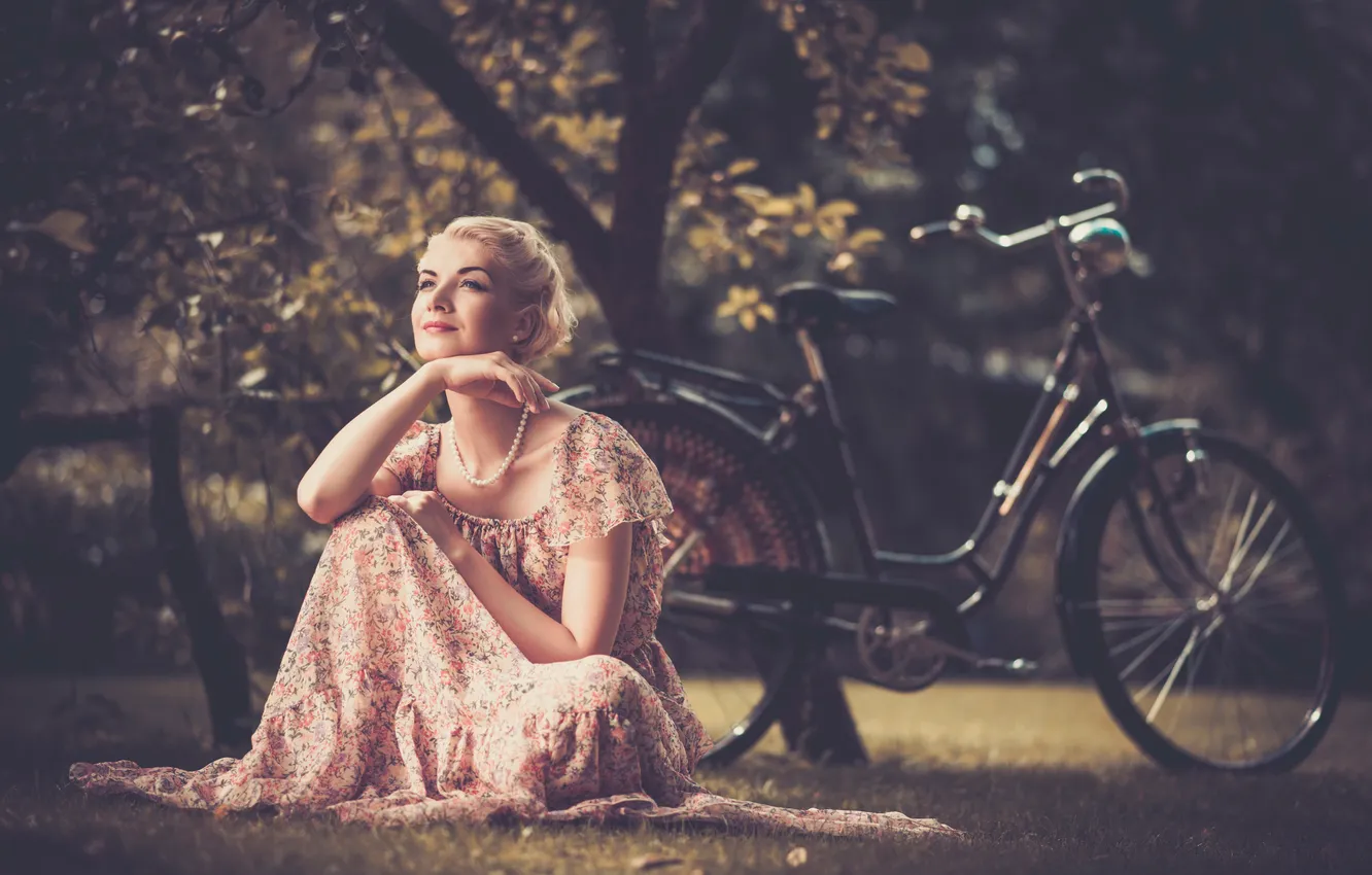 Photo wallpaper girl, bike, retro, foliage, blonde, beads