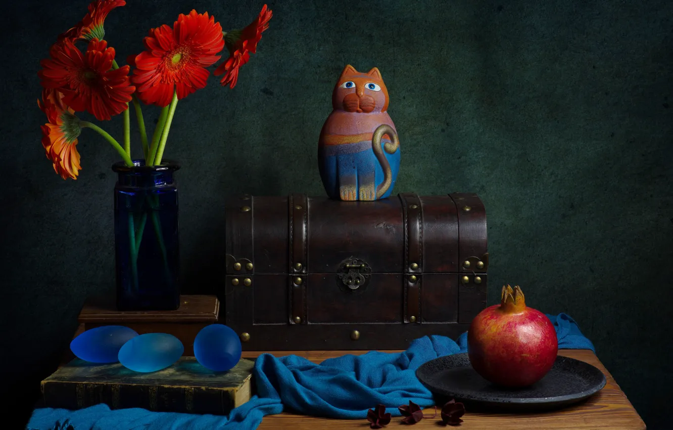 Photo wallpaper apples, chest, gerbera