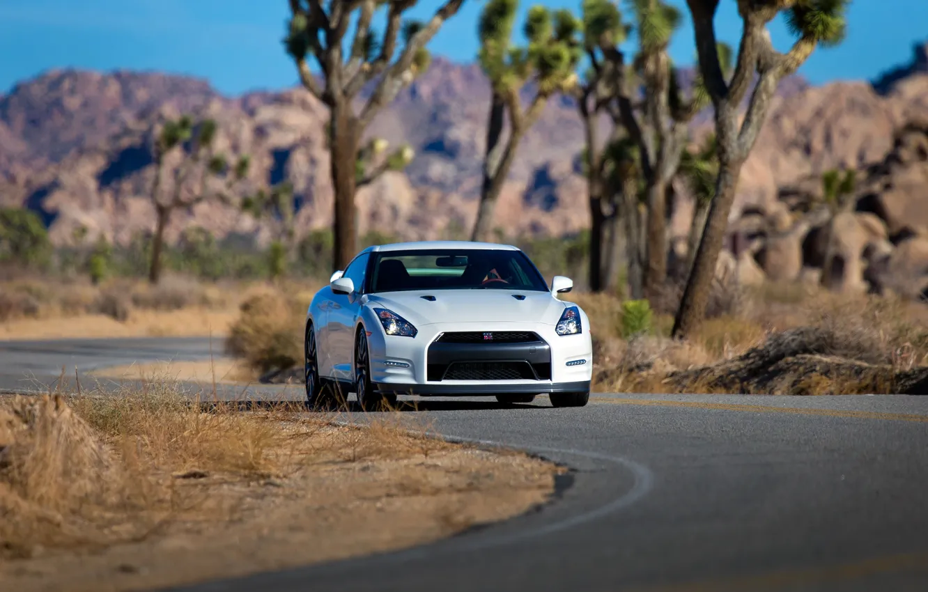 Photo wallpaper Auto, Road, White, Asphalt, Nissan, GT-R, Car, The front