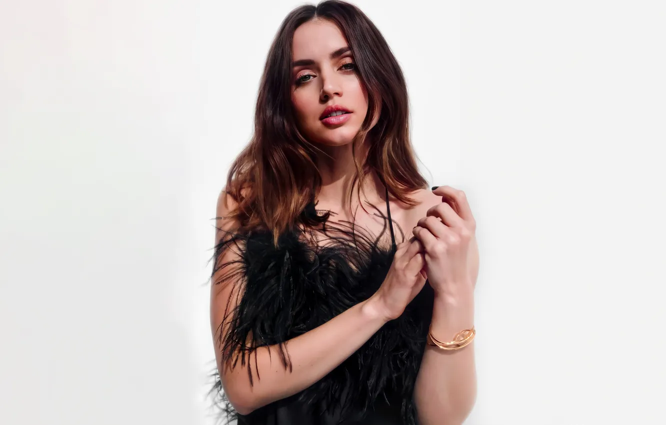 Photo wallpaper portrait, white background, Ana de Armas, Beautiful actress