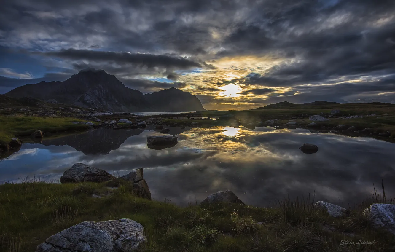 Photo wallpaper water, sunset, reflection
