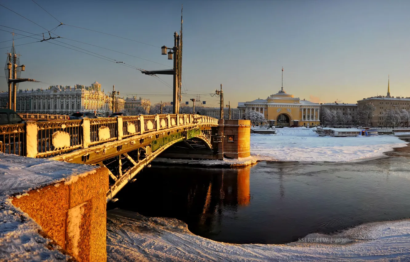 Photo wallpaper Saint Petersburg, The Admiralty, the Palace bridge, Serg-Sergeyev, the winter Palace