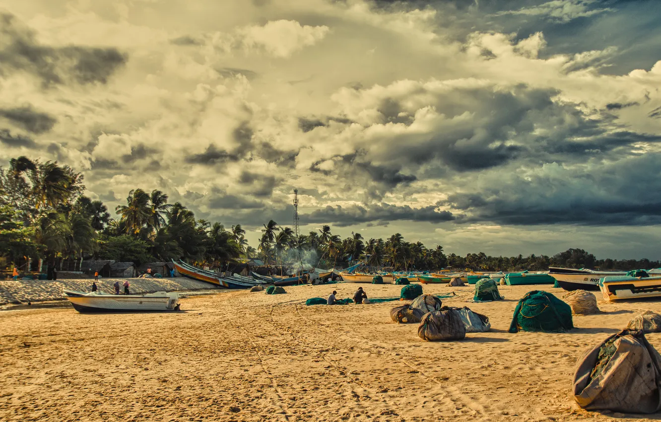 Photo wallpaper beach, network, boats, fishermen, Sri Lanka