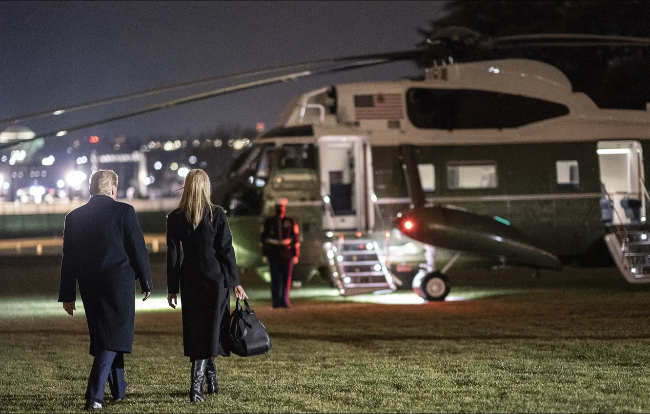 Photo wallpaper USA, USA, two, history, two, helicopter, Good Luck, history