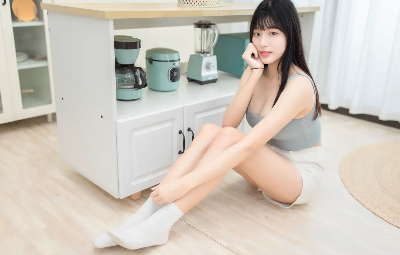 Photo wallpaper look, pose, model, shorts, portrait, makeup, Mike, figure