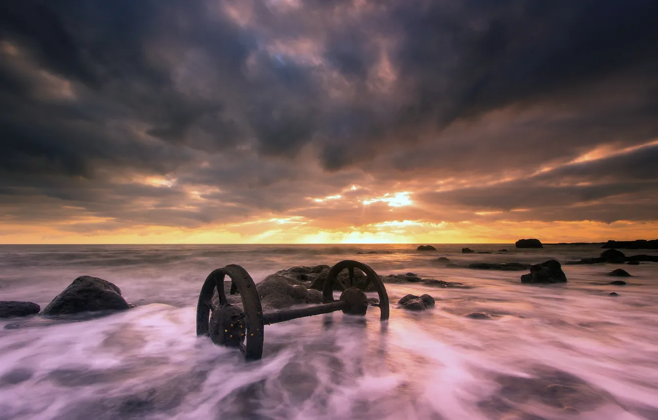 Photo wallpaper sea, sunset, wheel