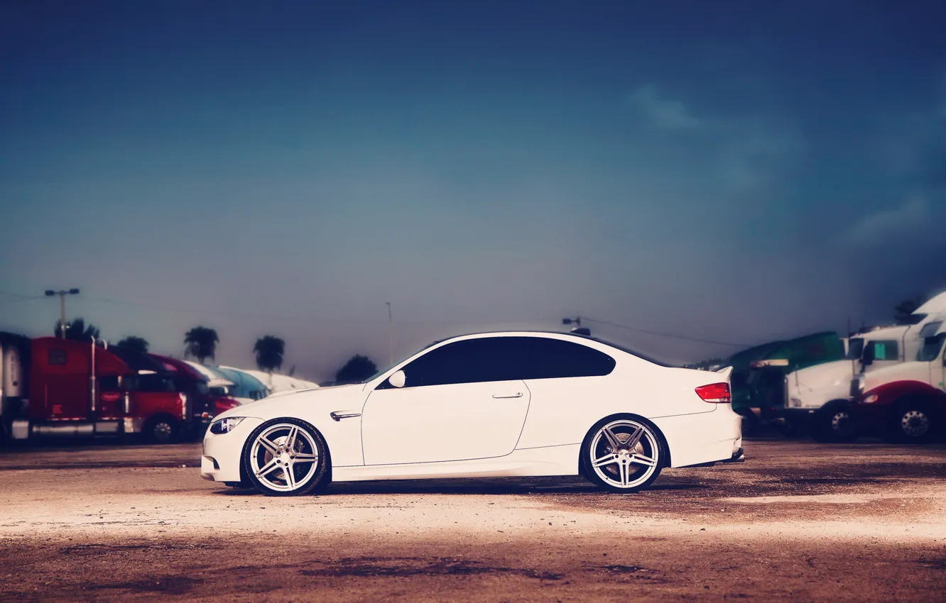 Photo wallpaper trucks, bmw, Parking, white, white, E92