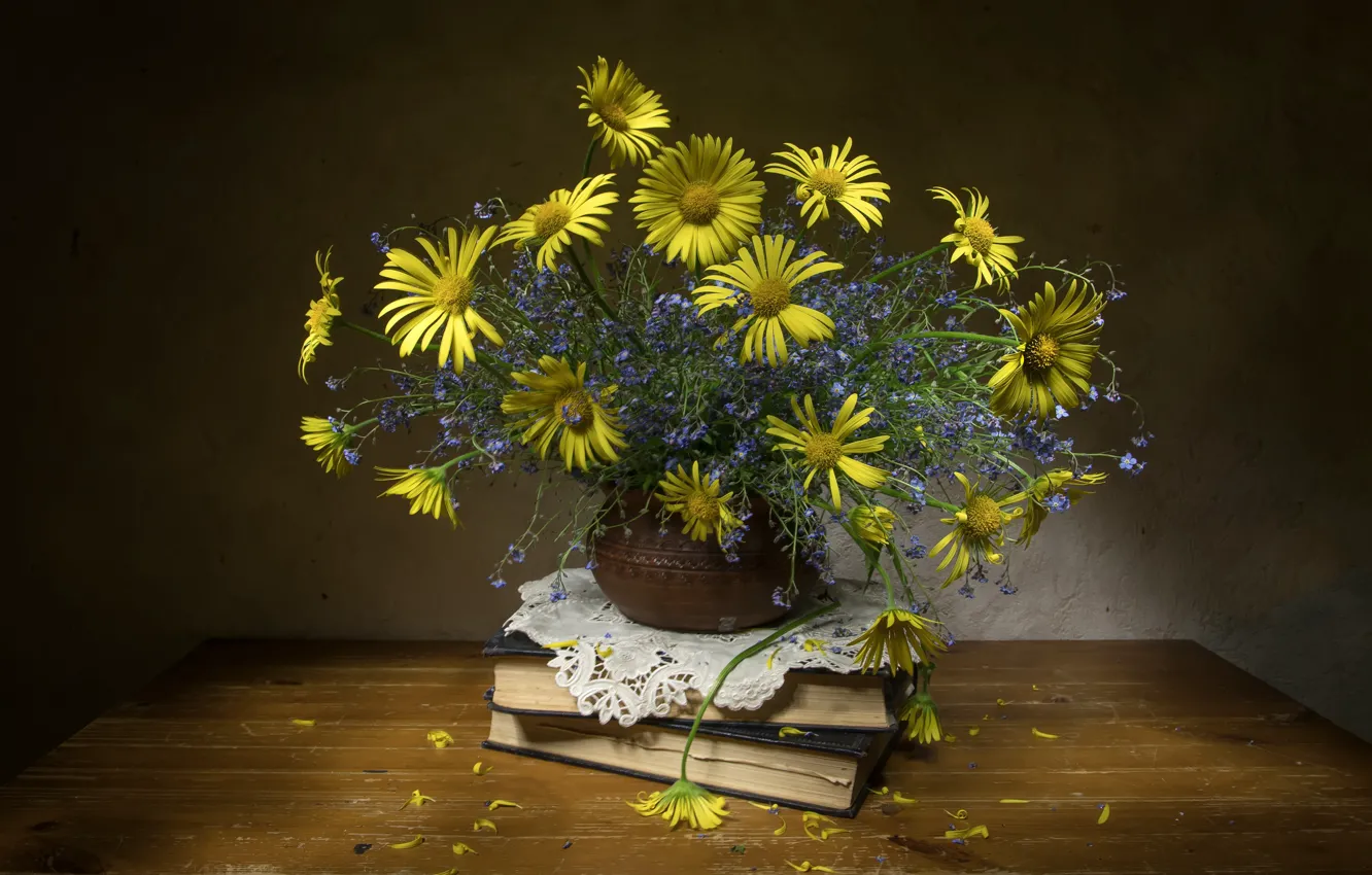 Photo wallpaper flowers, yellow, table, blue, chamomile, bouquet, petals, book