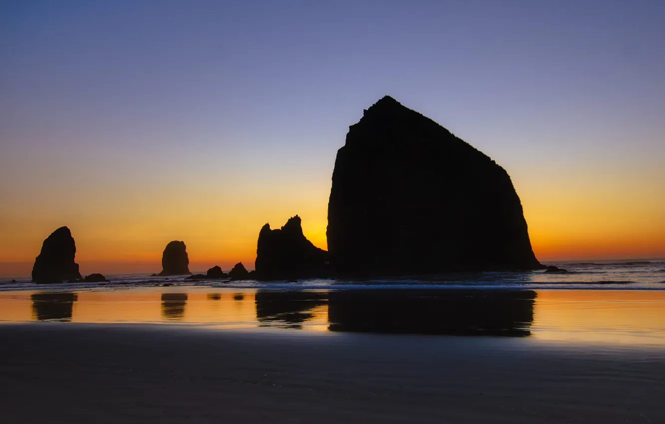 Photo wallpaper beach, rocks, dawn, morning, silhouette, Cannon Beach