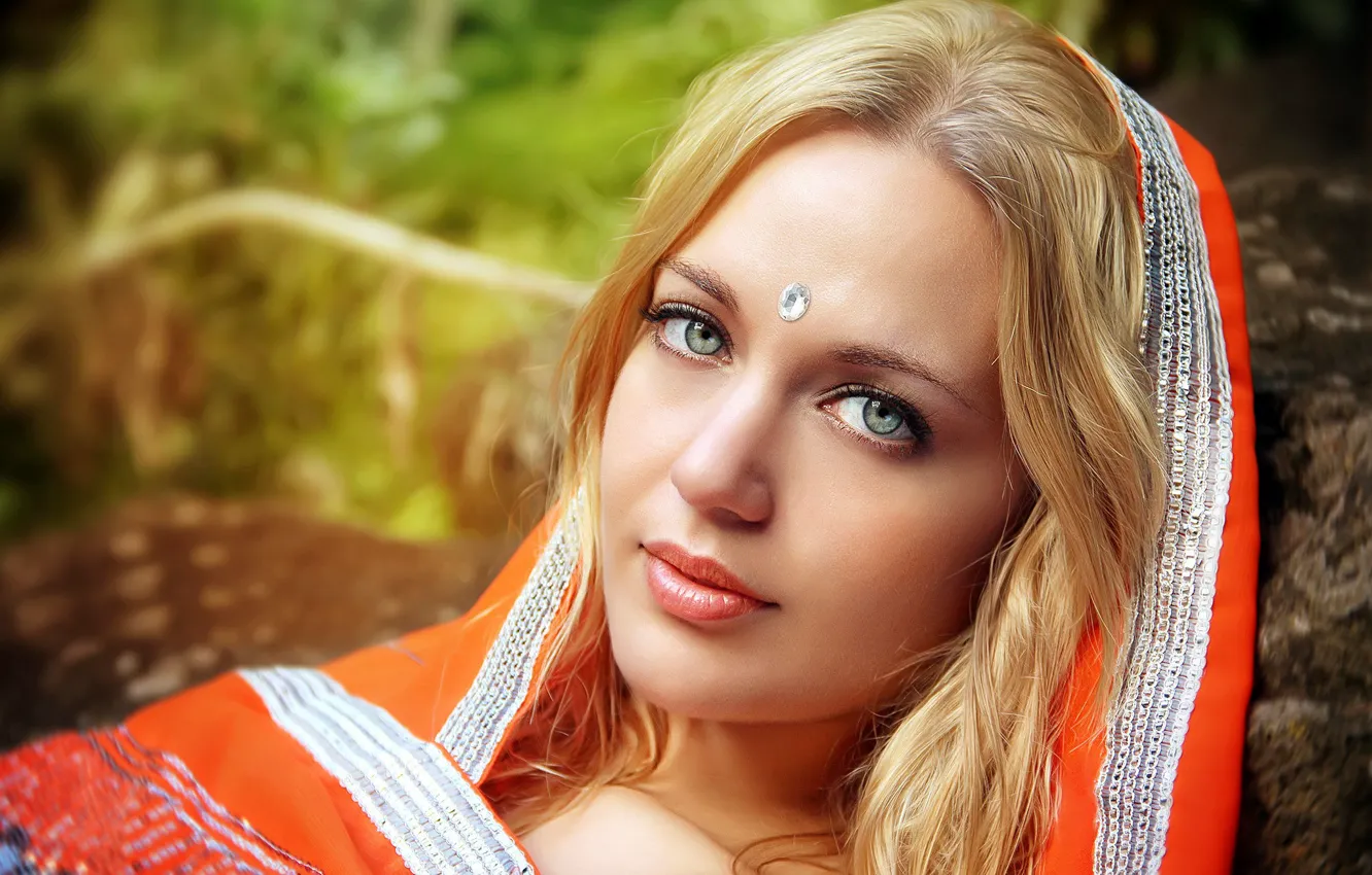 Photo wallpaper makeup, India portrait, Sari Fantasy