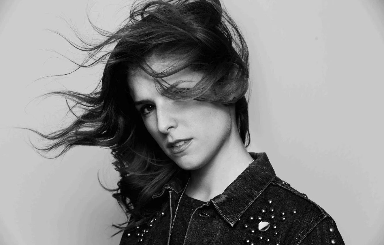 Photo wallpaper the wind, actress, black and white, Anna Kendrick