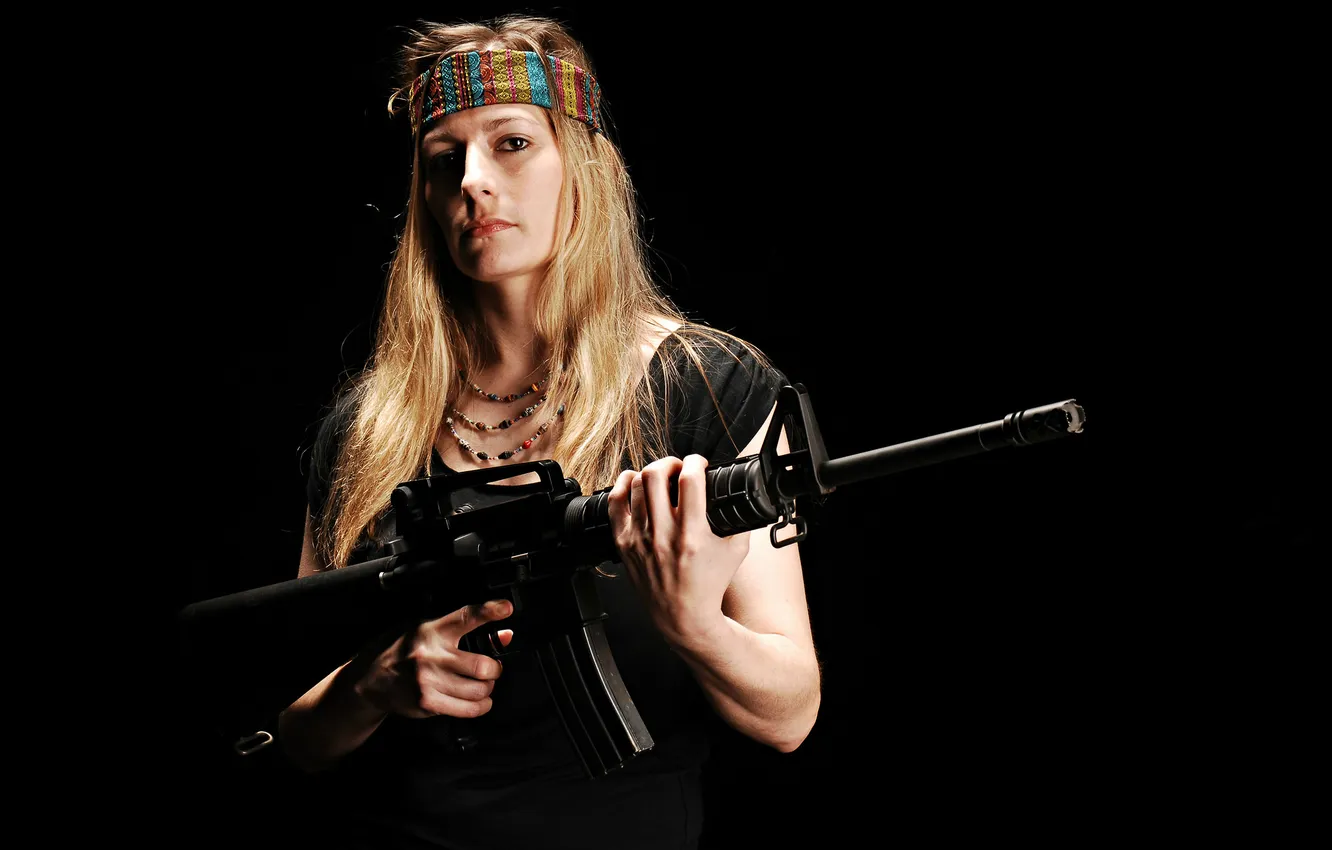 Photo wallpaper look, girl, weapons, machine