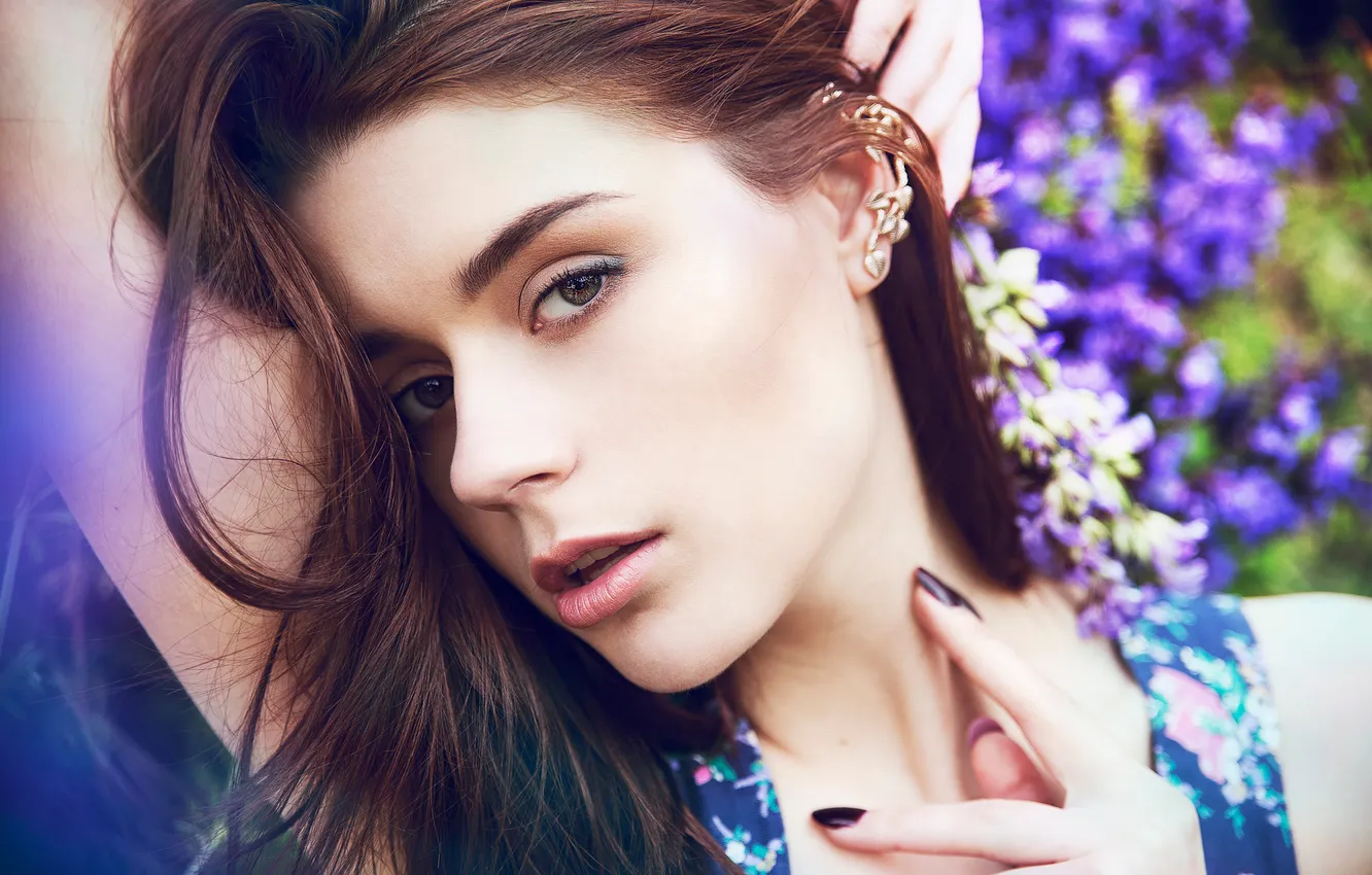 Photo wallpaper look, flowers, background, portrait