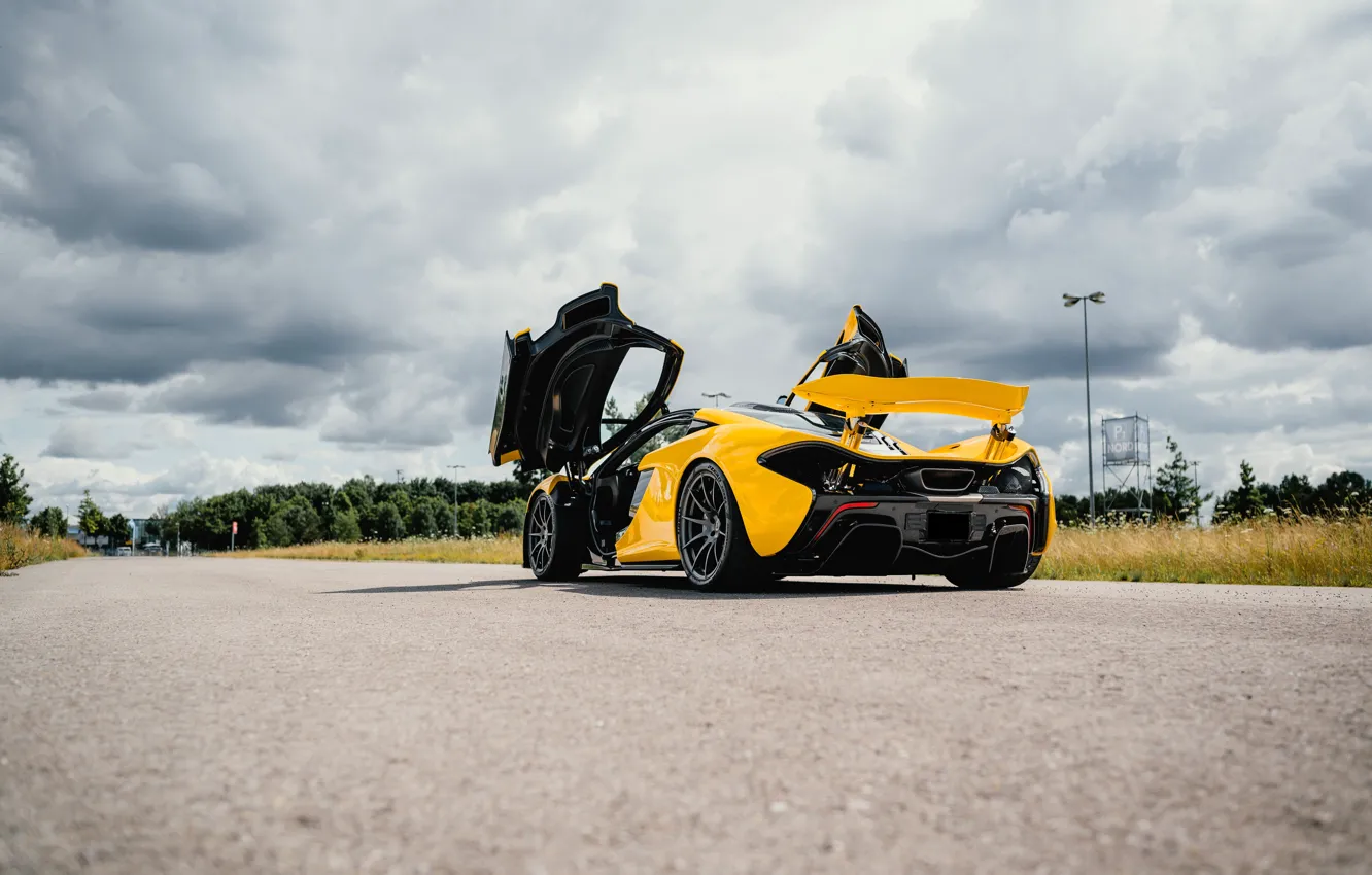 Photo wallpaper McLaren, yellow, McLaren P1, P1