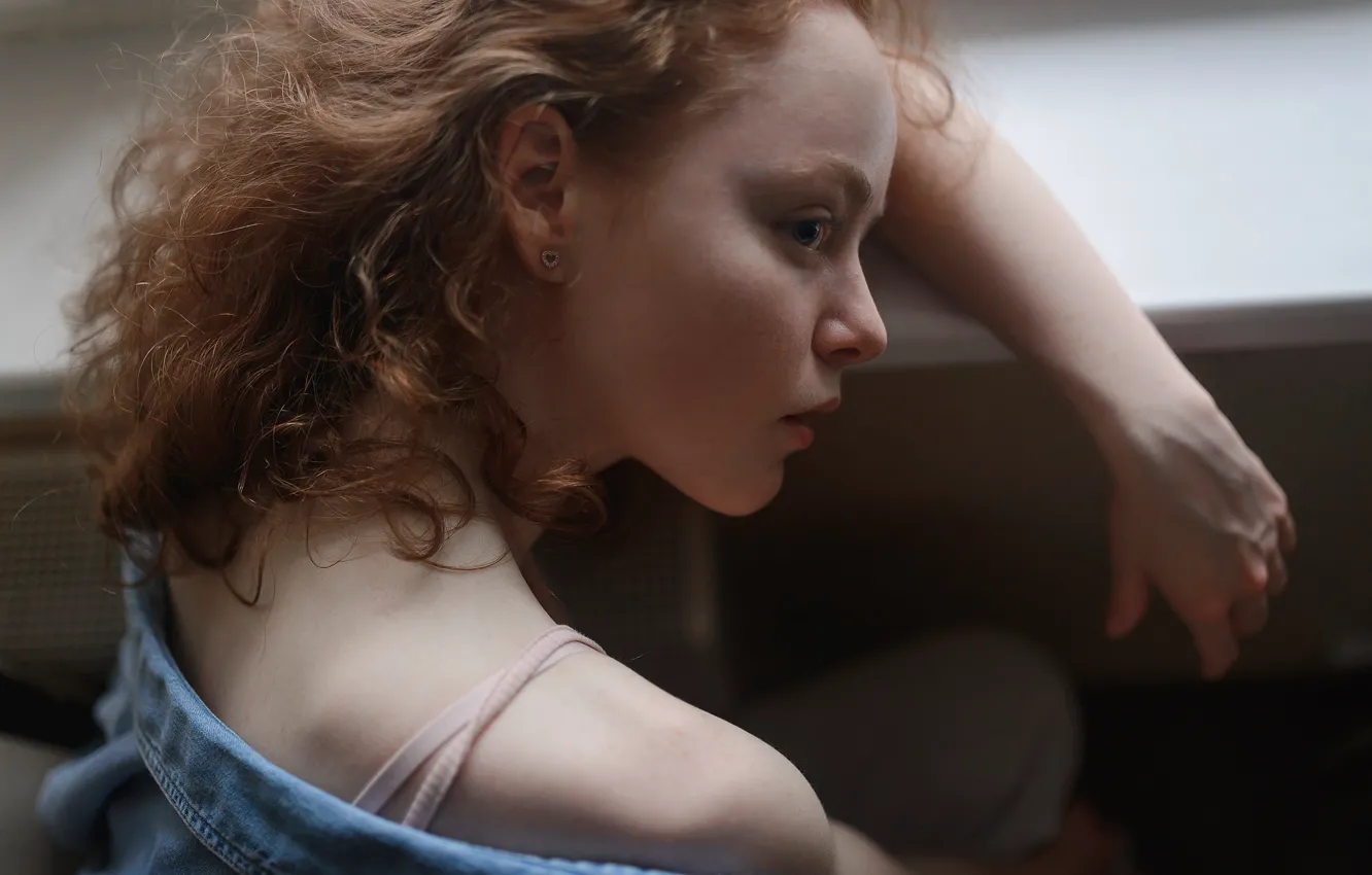 Photo wallpaper sponge, curls, Aleks Five