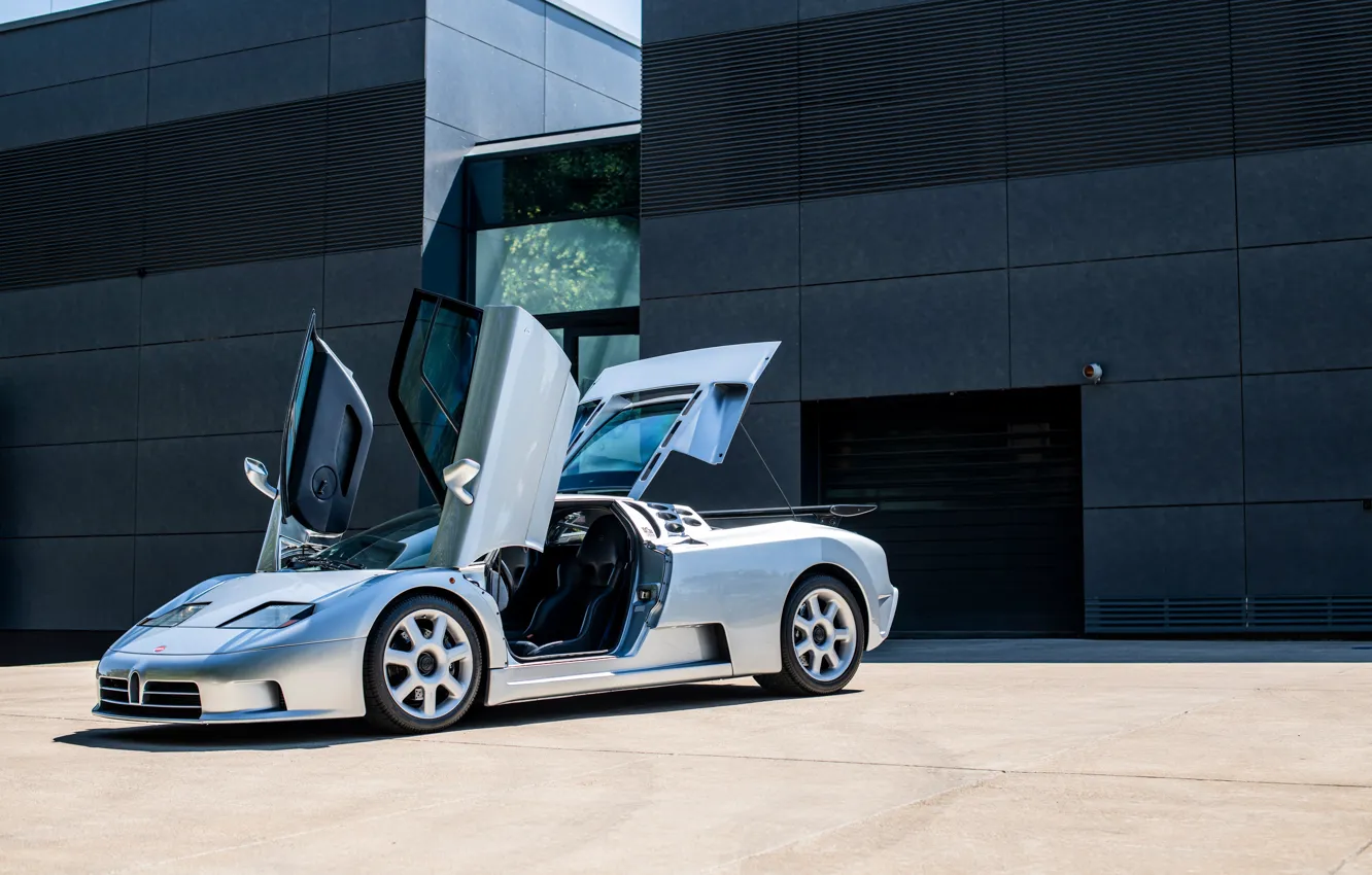 Photo wallpaper Bugatti, EB 110, Bugatti EB110 SS, scissor doors