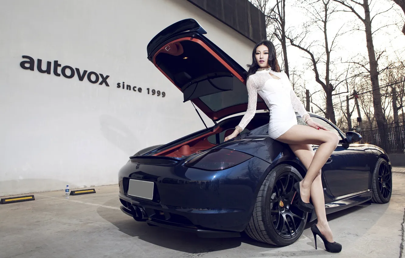 Photo wallpaper auto, look, Girls, Porsche, Asian, beautiful girl, posing on the car