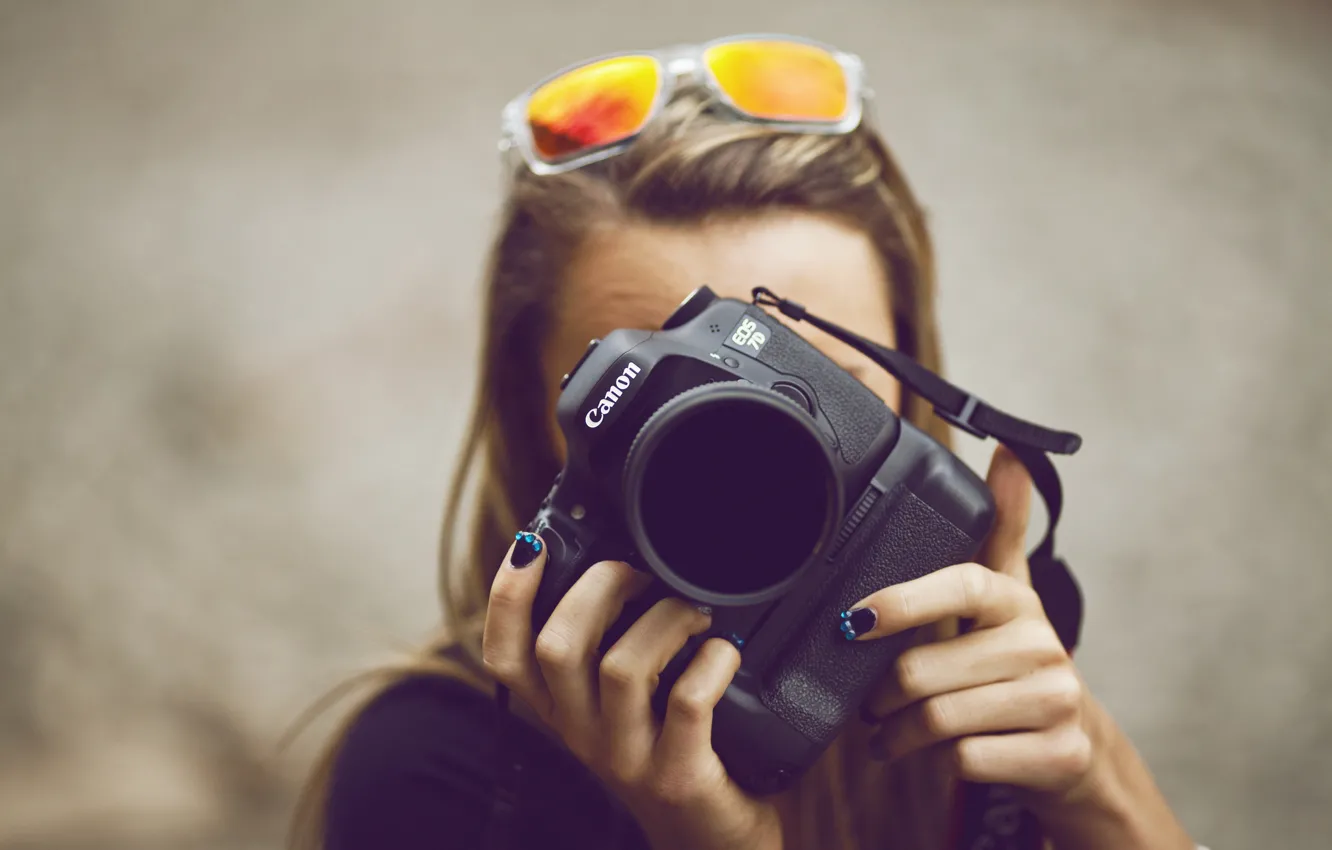 Photo wallpaper girl, camera, glasses, the camera, relieves