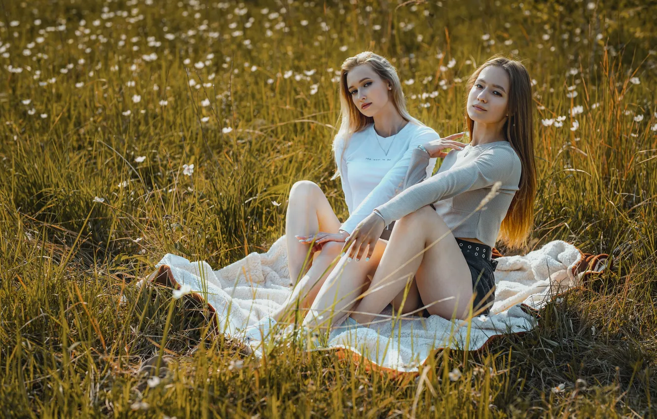 Photo wallpaper girl, nature, grass, shorts, long hair, field, nature, model