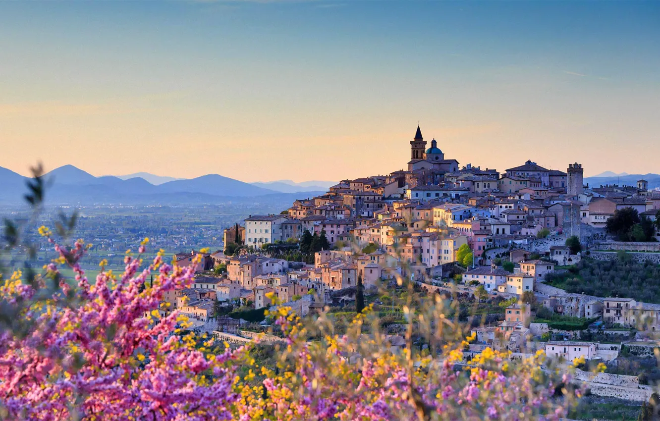 Photo wallpaper city, landscape, Italy, flowers, mountains, houses, building, cityscape