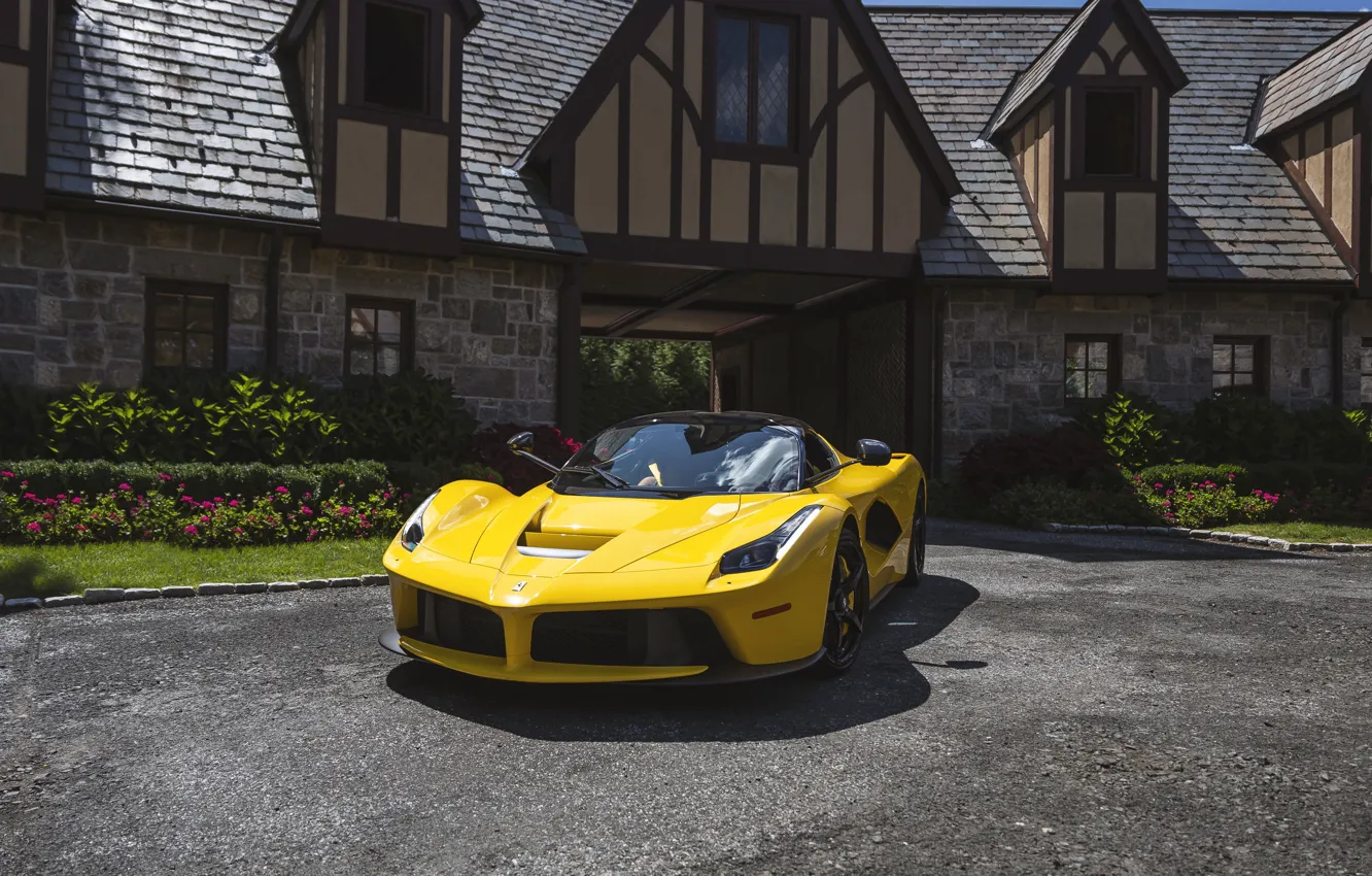 Photo wallpaper House, Yellow, LaFerrari