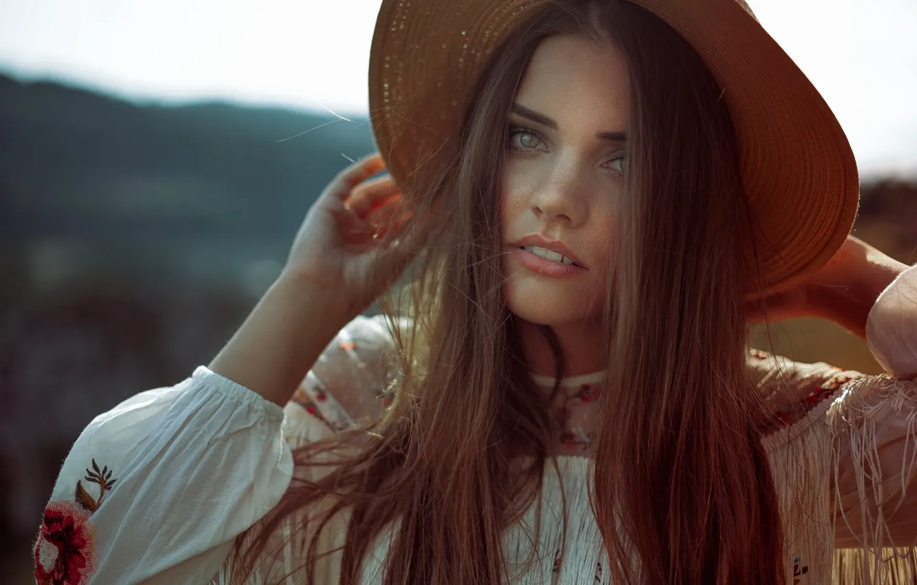 Photo wallpaper look, girl, face, hair, portrait, hat, kassio. epia