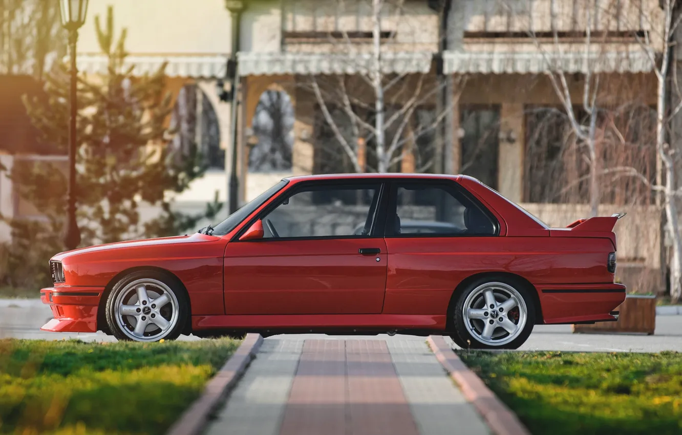 Photo wallpaper red, BMW, BMW, red, side, side, E30, E30