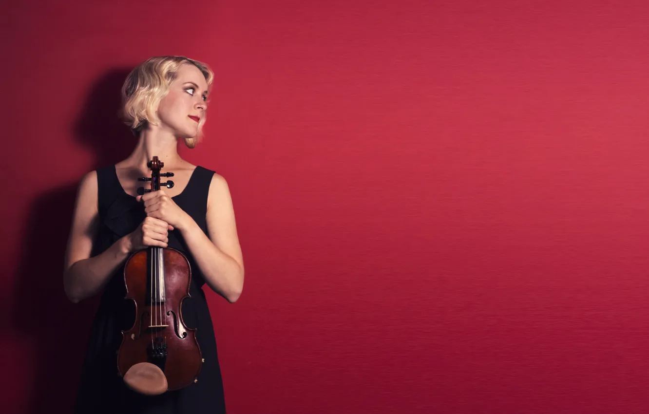 Photo wallpaper girl, music, violin, Klara