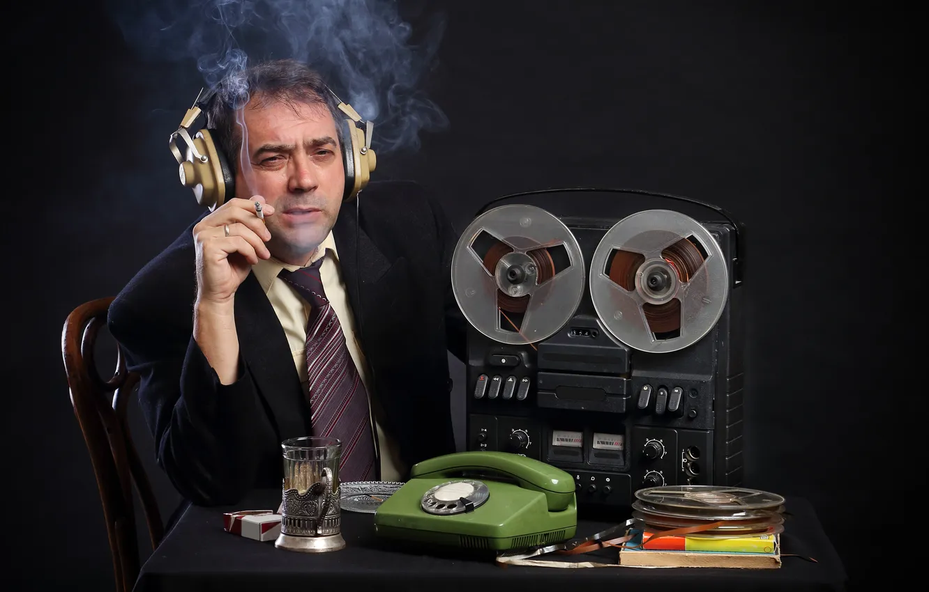 Photo wallpaper music, retro, russia, smoker, lists, nostalgia, officer, secret