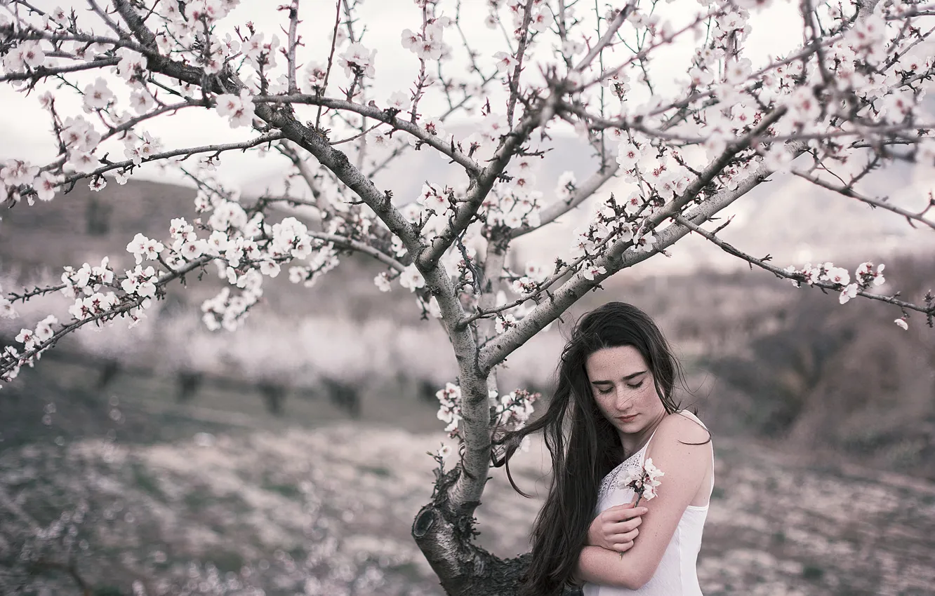 Photo wallpaper girl, spring, garden
