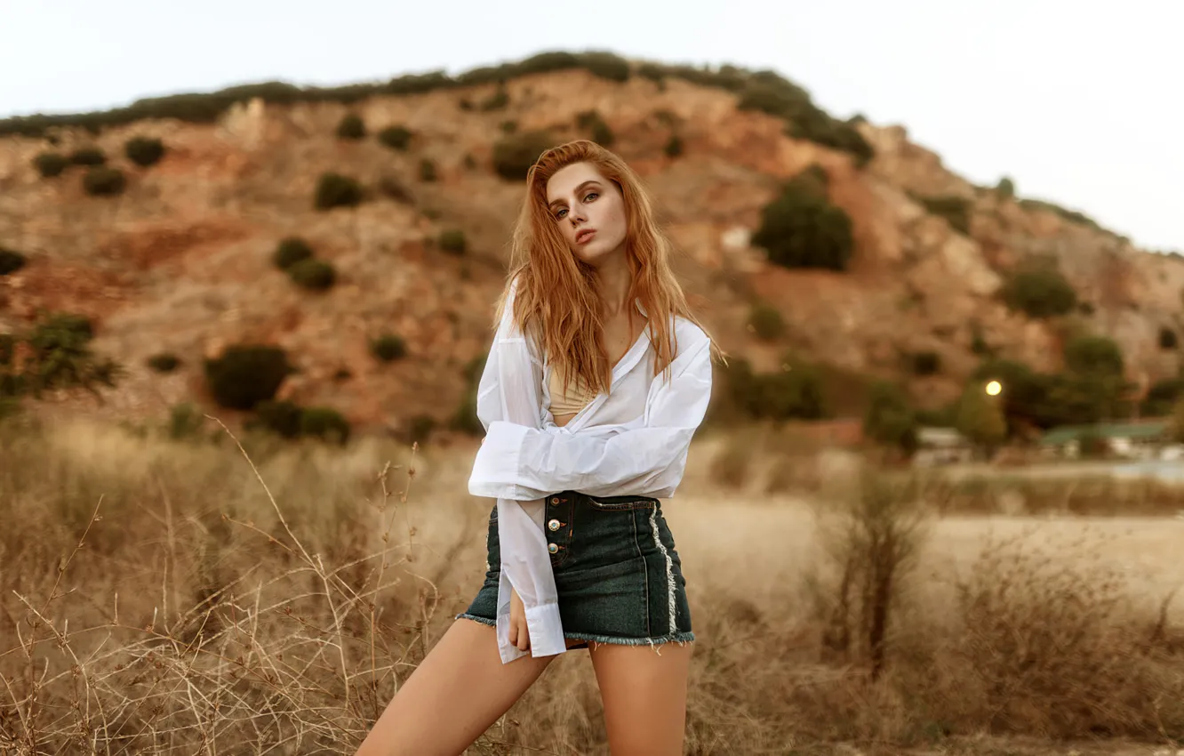 Photo wallpaper look, landscape, mountains, sexy, pose, model, skirt, portrait