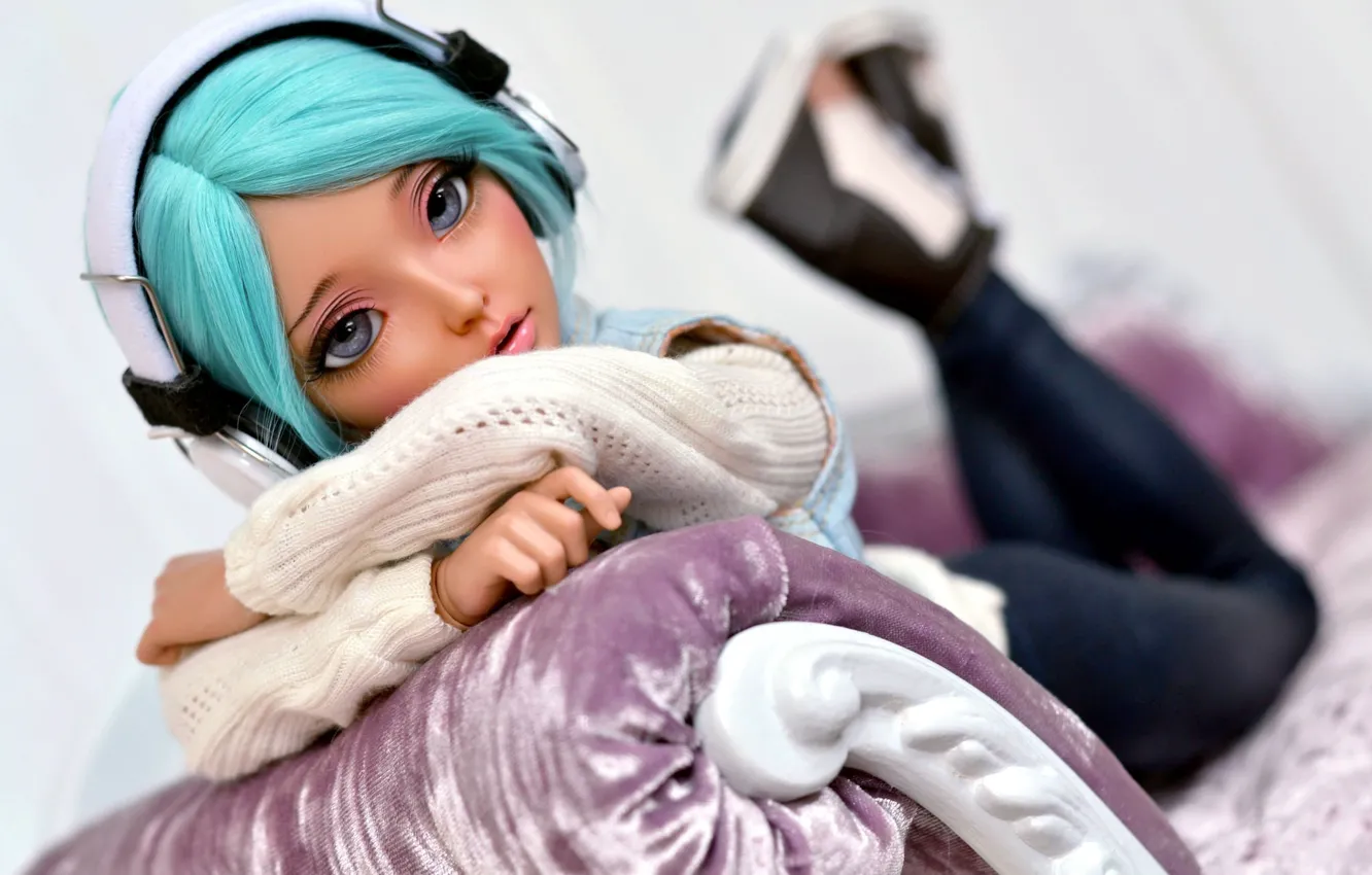 Photo wallpaper girl, doll, headphones