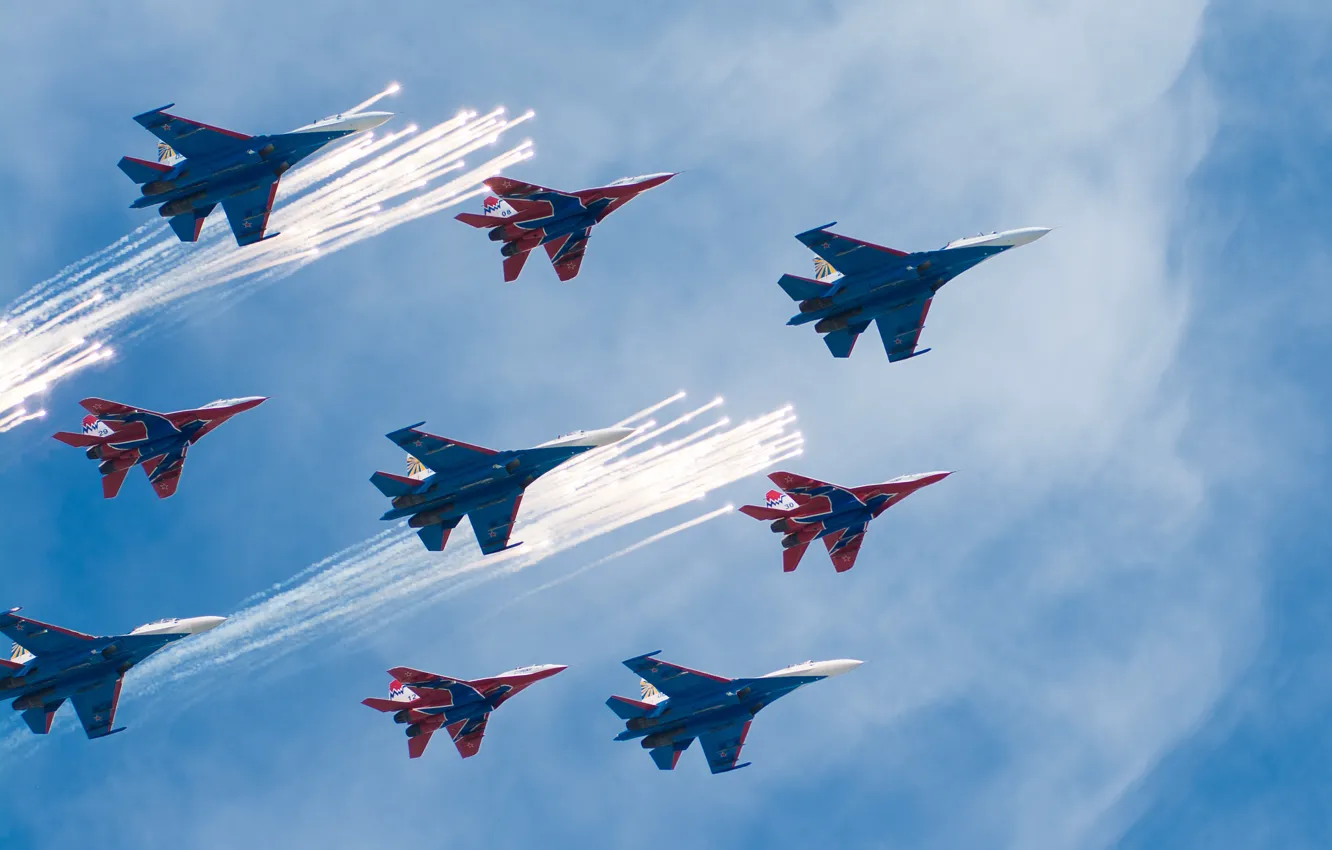 Photo wallpaper the sky, fighters, Aviation, Swifts, Russian knights