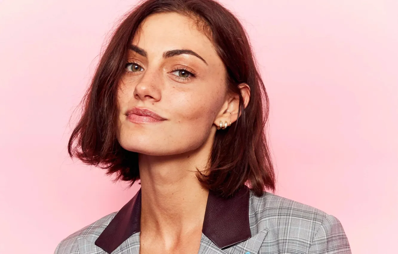 Photo wallpaper look, girl, pose, makeup, actress, brunette, hair, Phoebe Tonkin
