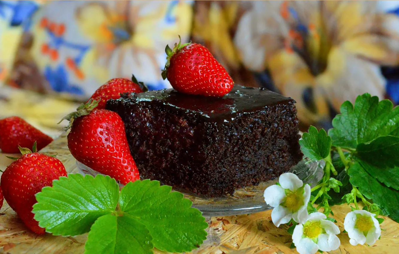 Photo wallpaper strawberry, cake, flowers, cake, flowers, cake, strawberry