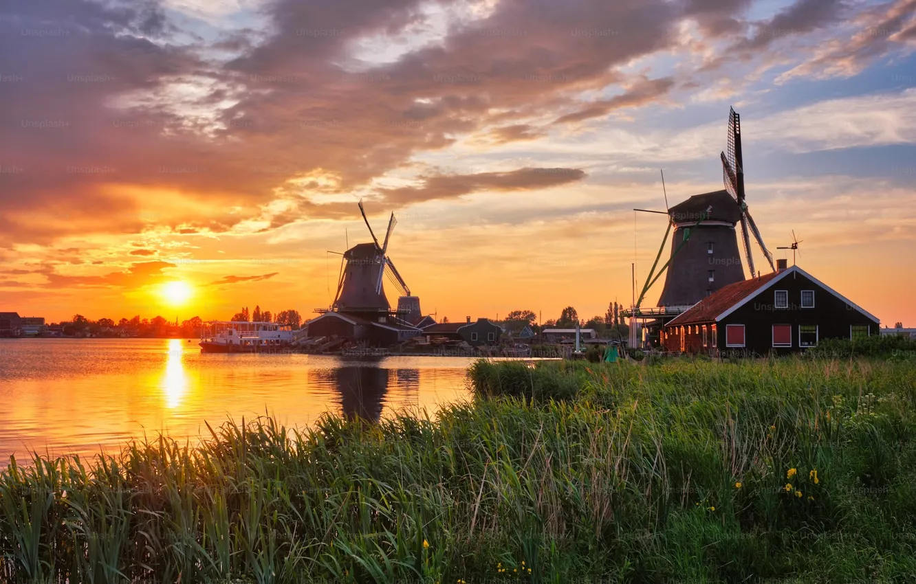 Photo wallpaper Windmills, water, wind, The Netherlands, Zaanse Schans