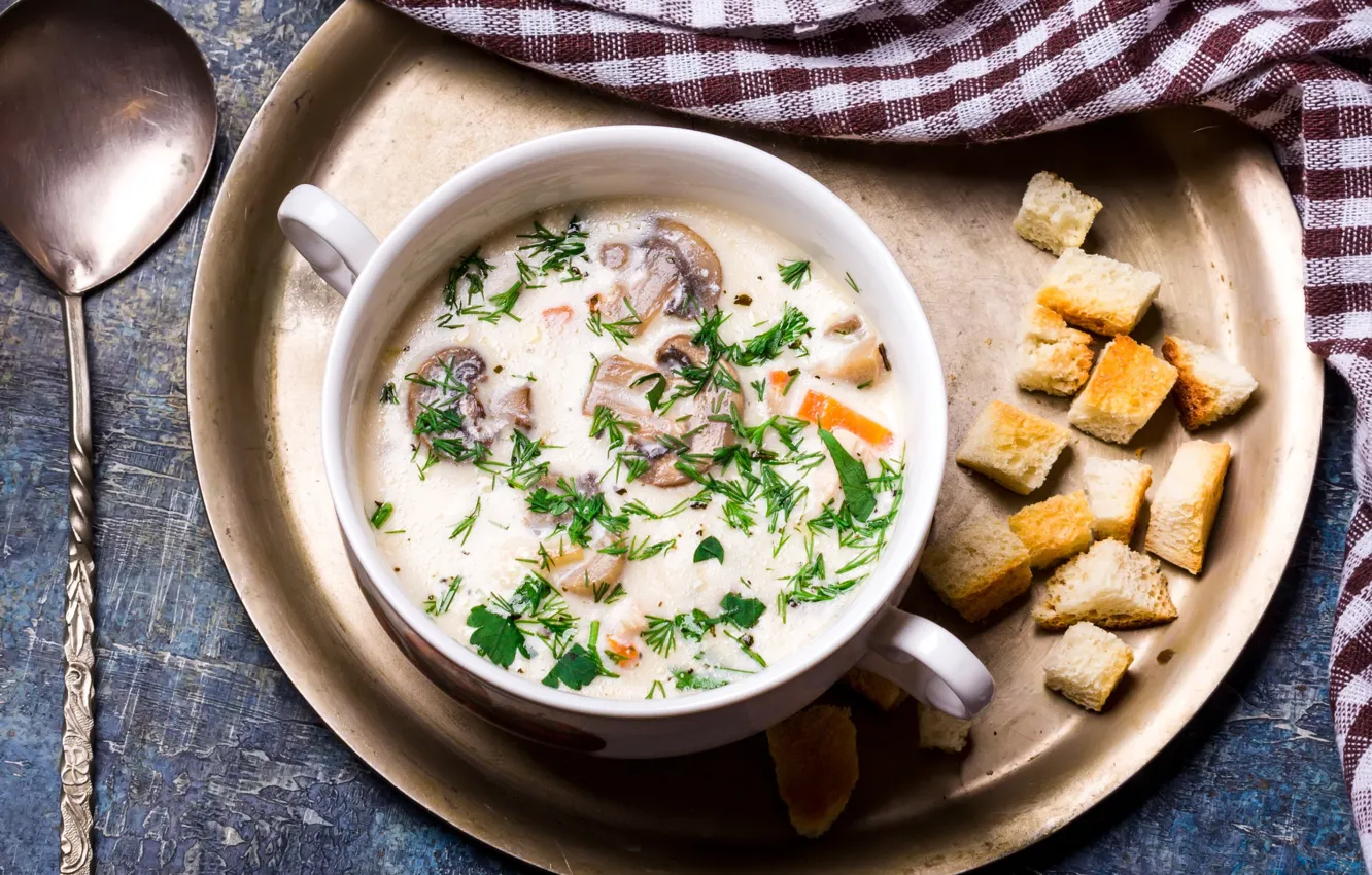Photo wallpaper greens, mushrooms, croutons, cheese soup