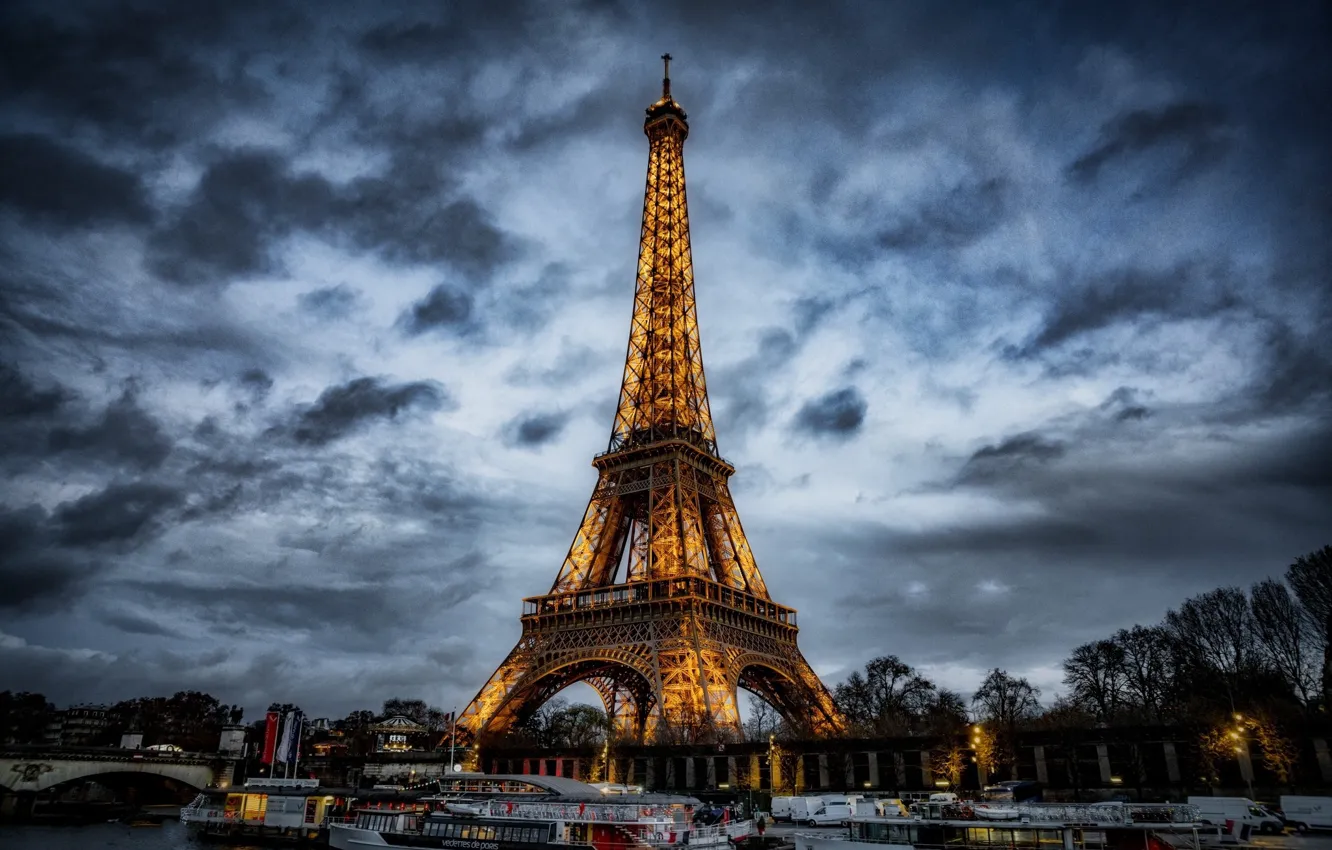 Photo wallpaper clouds, France, Paris, tower