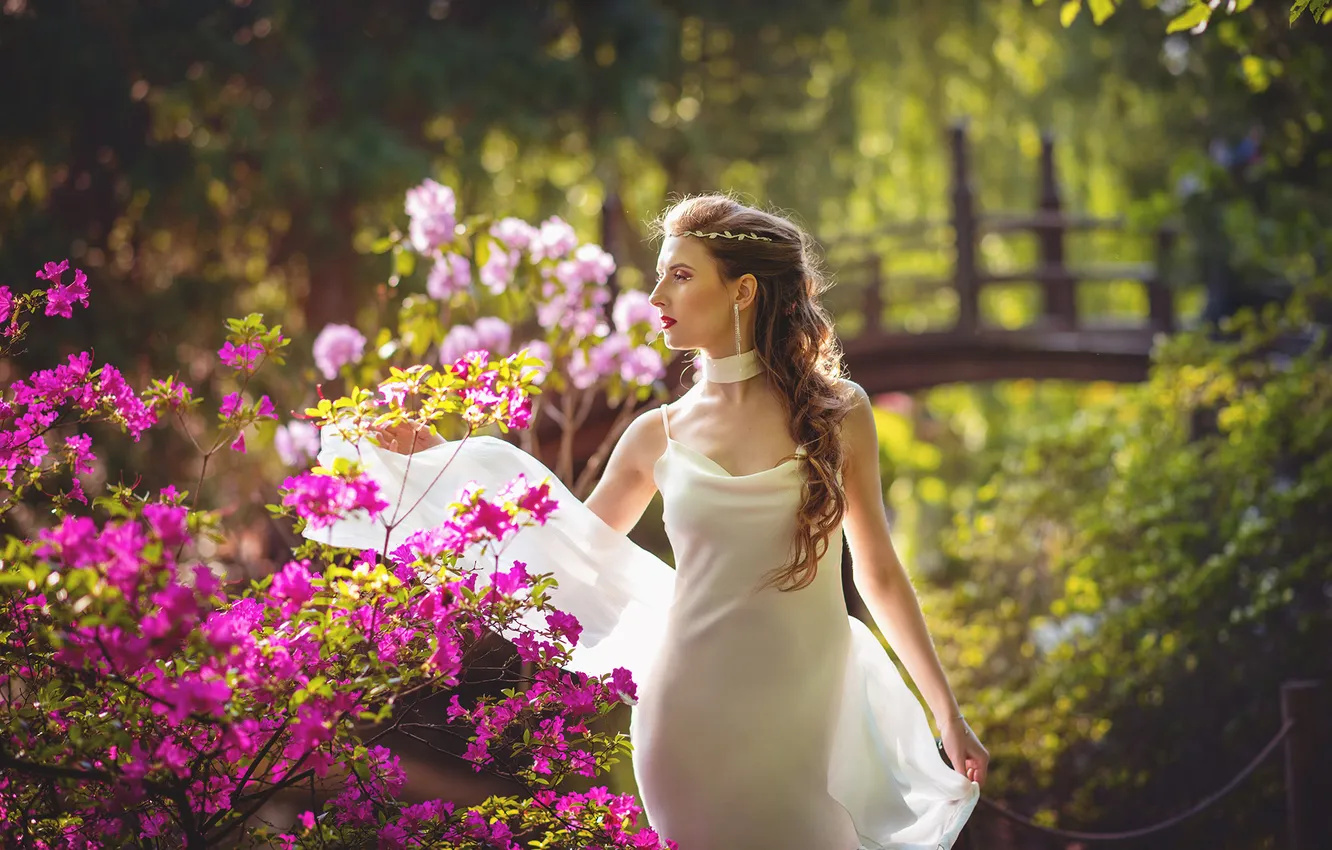 Photo wallpaper summer, look, girl, light, flowers, bridge, pose, Park