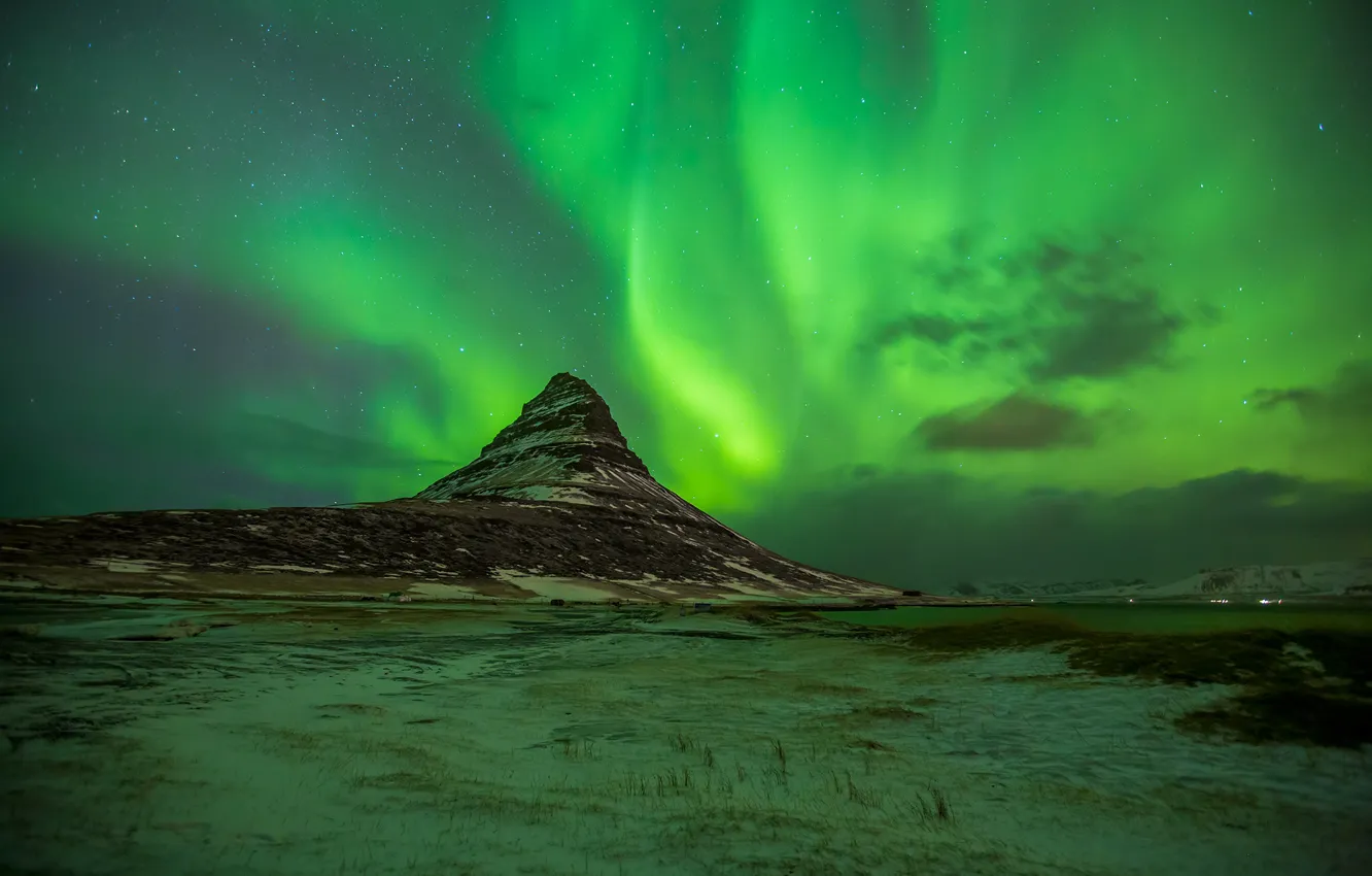 Photo wallpaper mountain, Northern lights, Iceland