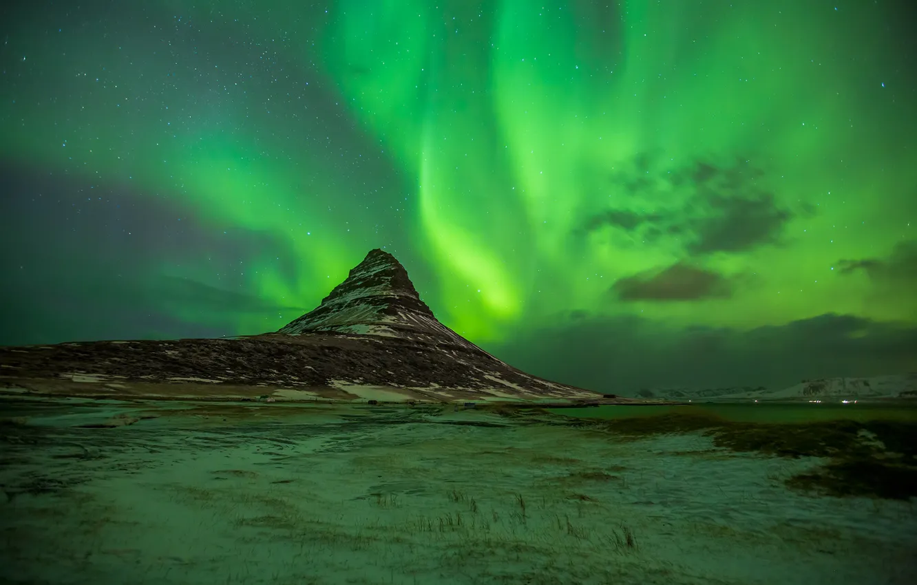 Photo wallpaper mountains, Northern lights, Iceland