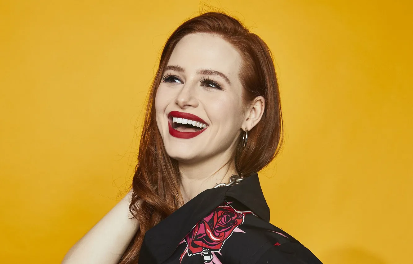 Photo wallpaper actress, red, celebrity, Madelaine Petsch