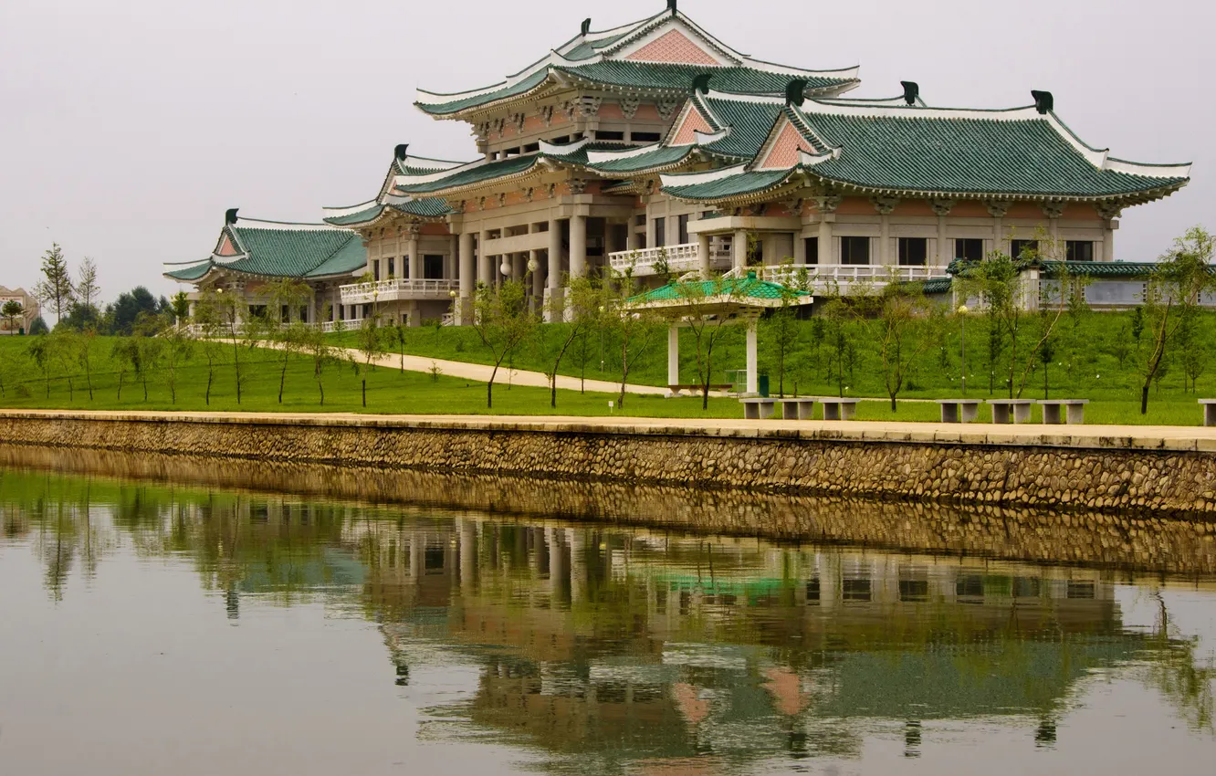 Photo wallpaper the city, river, photo, Palace