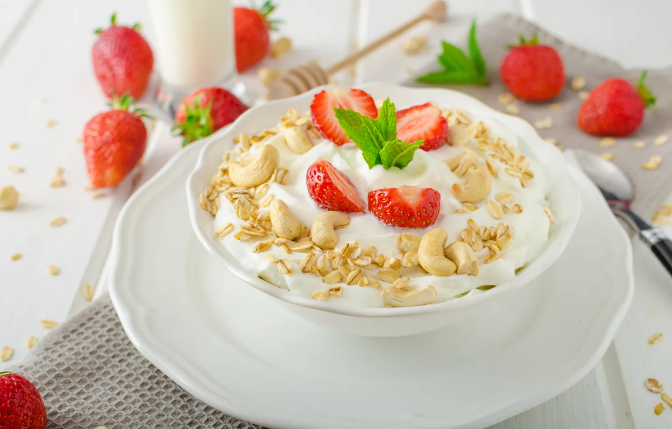 Photo wallpaper berries, Breakfast, strawberry, plate, nuts, yogurt, oatmeal