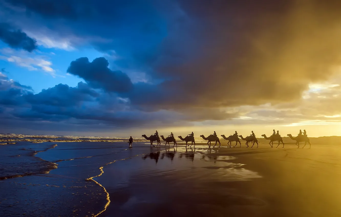 Photo wallpaper sea, sunset, shore, caravan