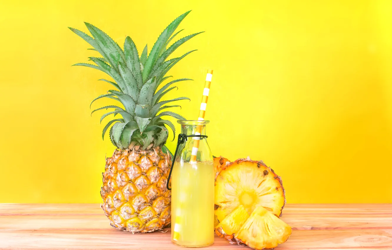 Photo wallpaper Tube, Pineapple, Juice