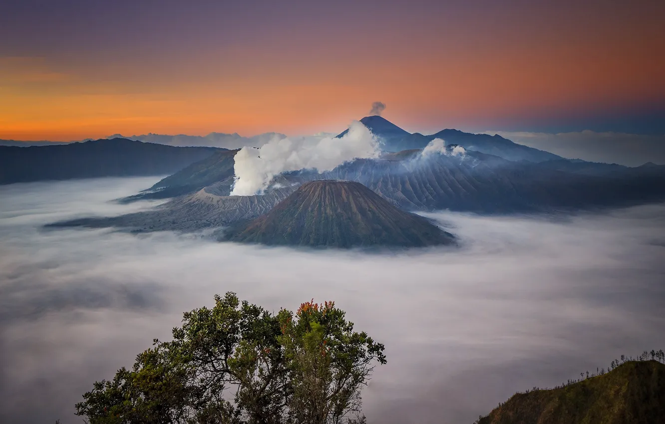 Photo wallpaper clouds, fog, Indonesia, panorama, the volcano Bromo