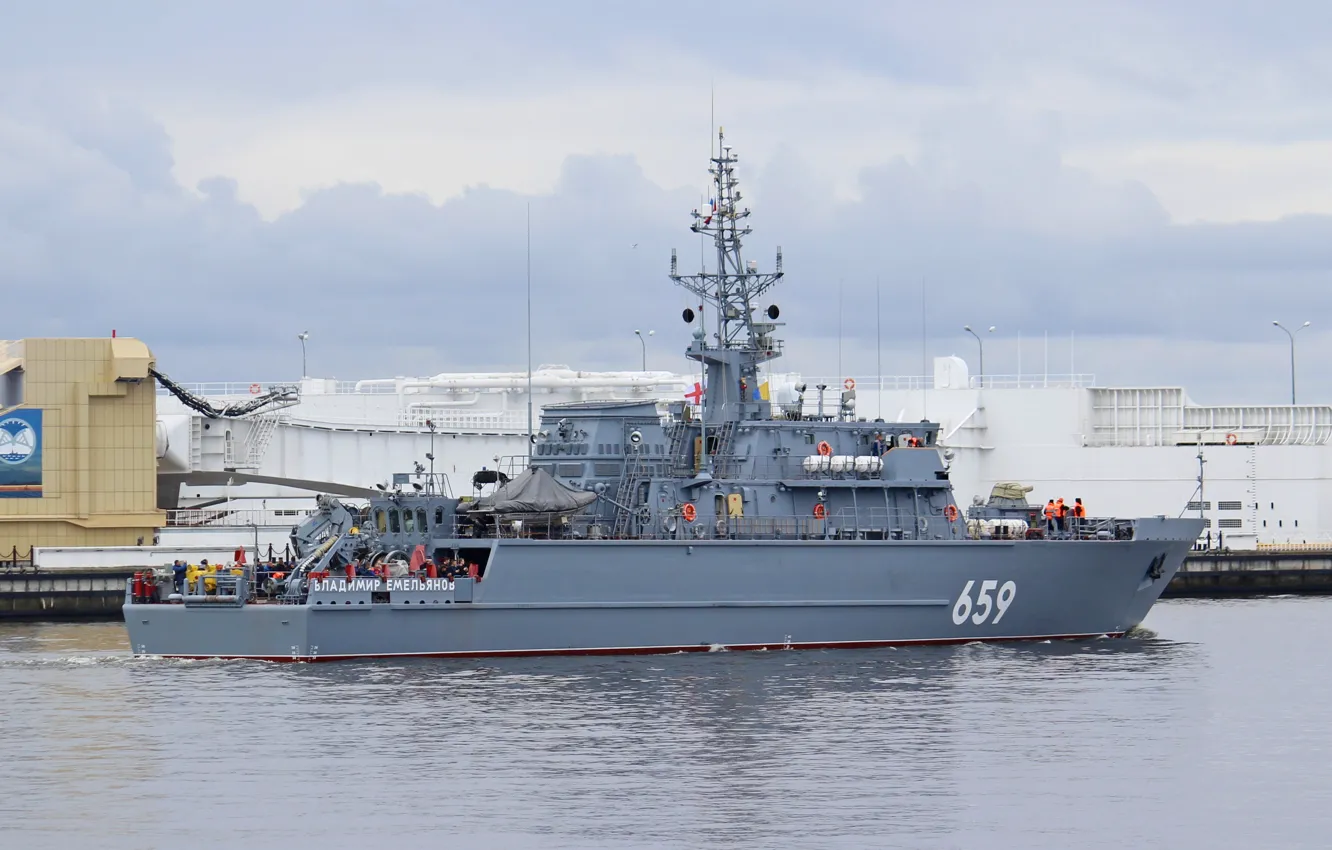 Photo wallpaper minesweeper, project 12700, Vladimir Yemelyanov